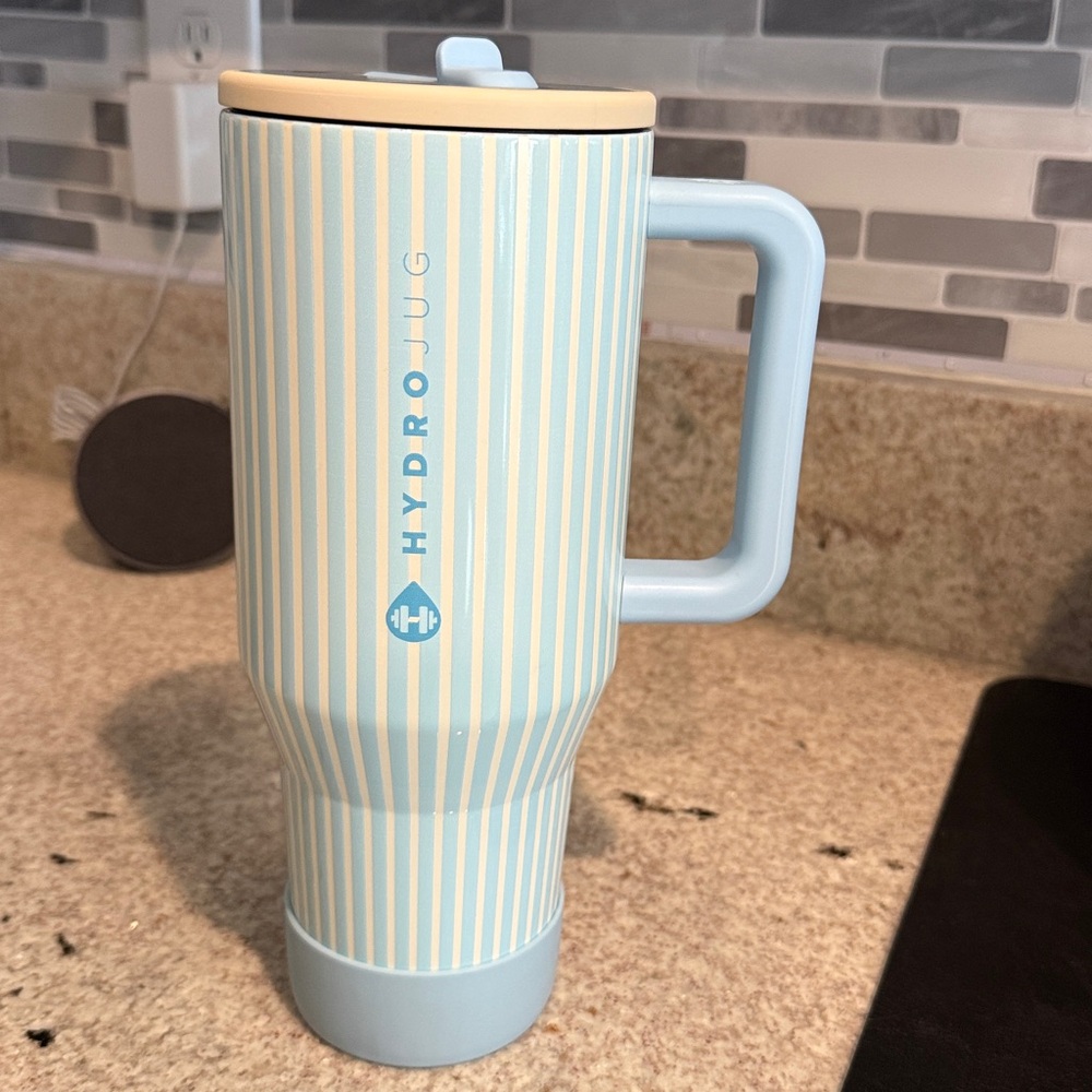 HydroJug Striped Blue & White Travel Mug